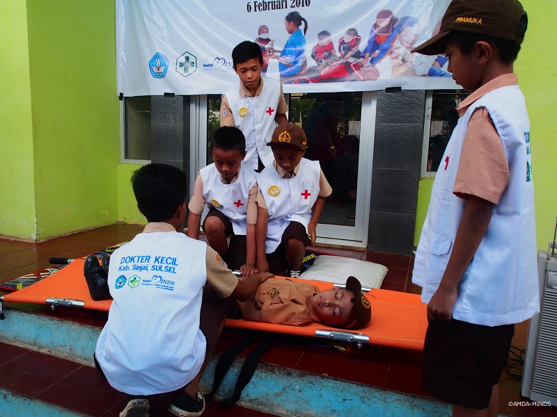 インドネシアで開催した救急処置研修
